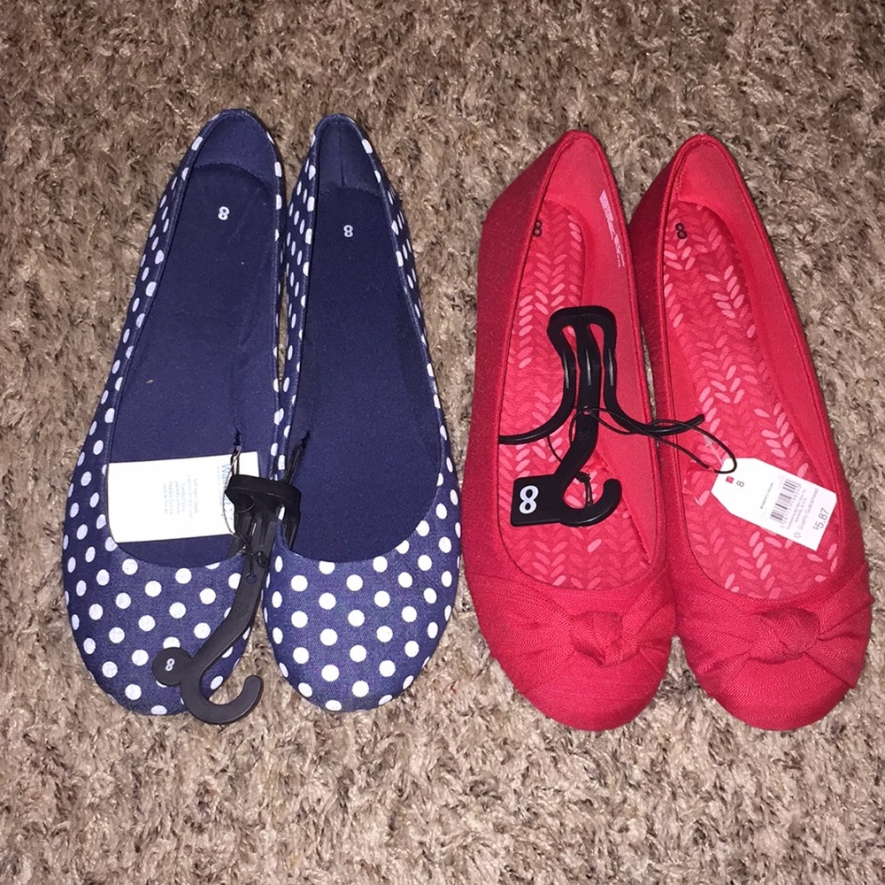 2 NWT flats size 8